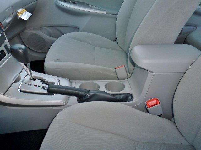 Toyota Corolla 2013 photo 2