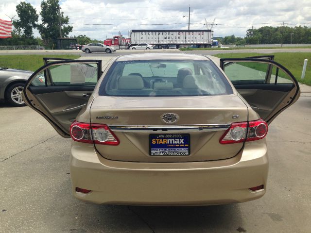 Toyota Corolla 2013 photo 12