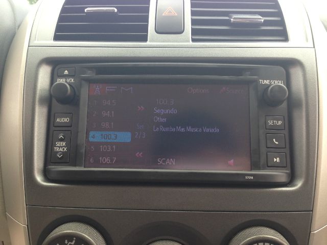 Toyota Corolla 2013 photo 2