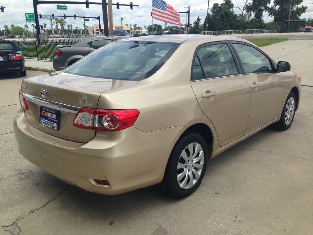 Toyota Corolla 2013 photo 21