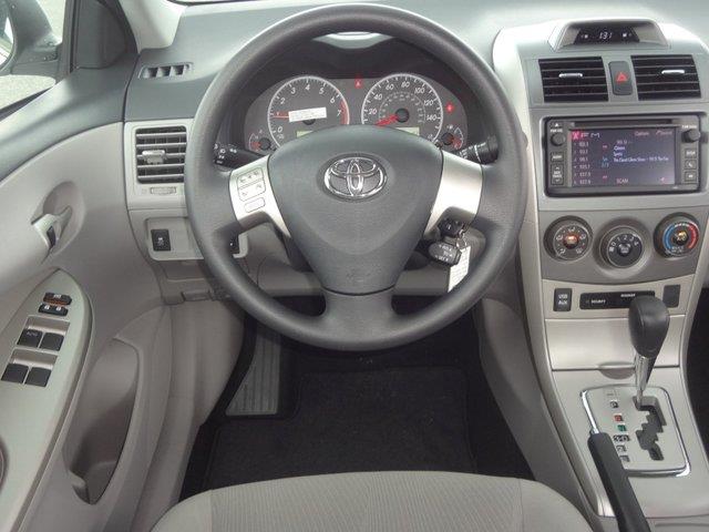 Toyota Corolla 2013 photo 1