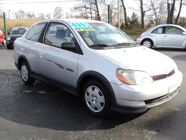Toyota Echo 2000 photo 5