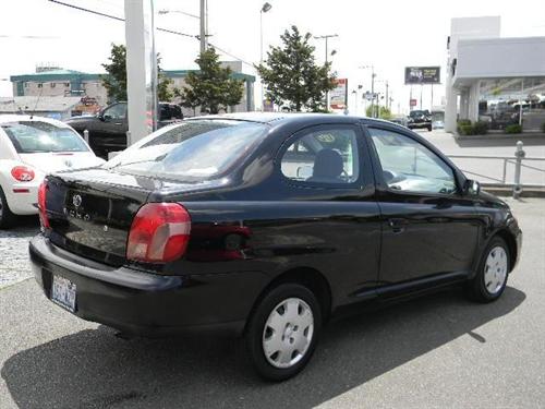 Toyota Echo 2000 photo 1