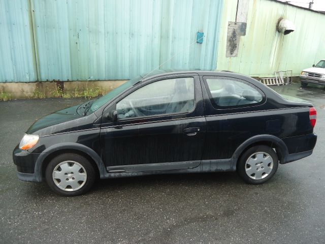 Toyota Echo 2000 photo 3