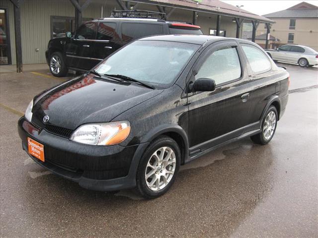 Toyota Echo 2000 photo 3