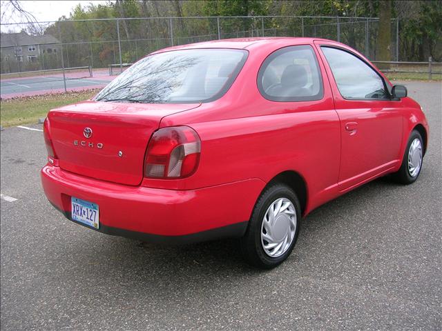 Toyota Echo 2001 photo 2