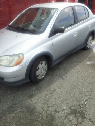 Toyota Echo 2001 photo 1