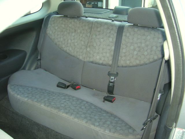 Toyota Echo 2001 photo 2