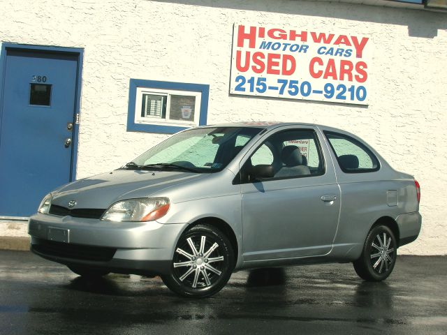 Toyota Echo 2001 photo 3