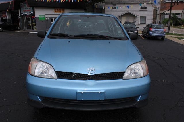 Toyota Echo 2002 photo 3