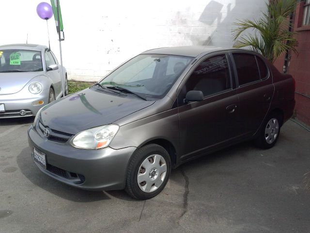 Toyota Echo 2003 photo 4