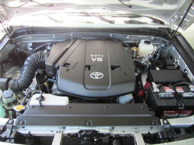 Toyota FJ Cruiser 2007 photo 2