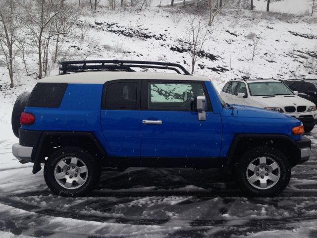 Toyota FJ Cruiser 2007 photo 3
