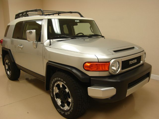Toyota FJ Cruiser 2007 photo 2