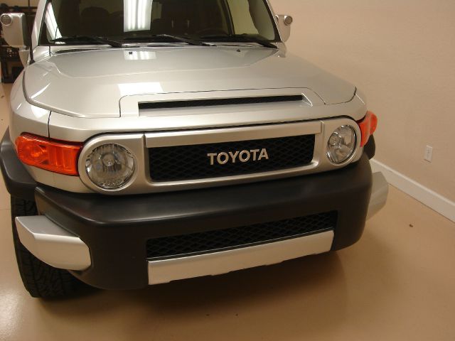 Toyota FJ Cruiser 2007 photo 3