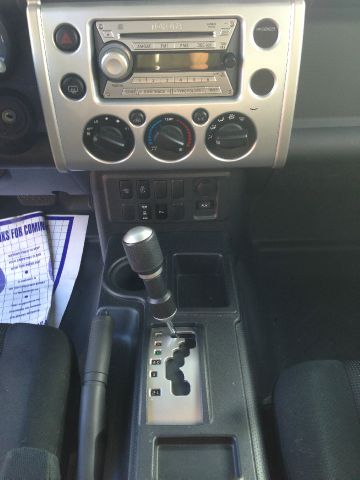 Toyota FJ Cruiser 2007 photo 3