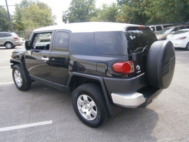 Toyota FJ Cruiser 2007 photo 2
