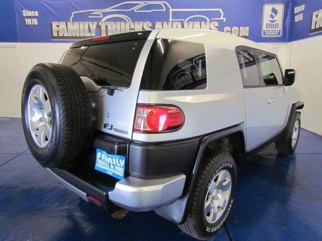 Toyota FJ Cruiser 2007 photo 4