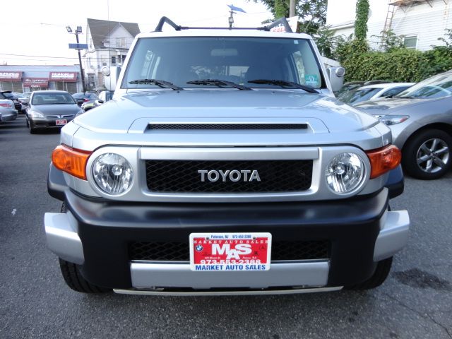 Toyota FJ Cruiser 2007 photo 1