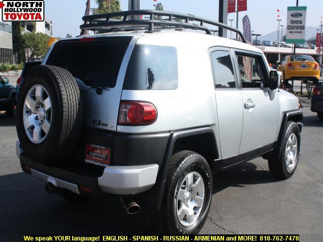 Toyota FJ Cruiser 2007 photo 3