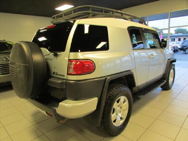 Toyota FJ Cruiser 2007 photo 3
