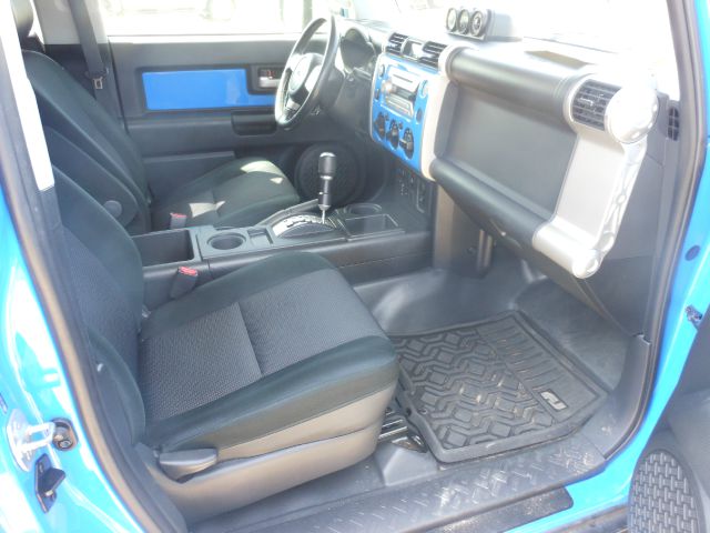 Toyota FJ Cruiser 4wd SUV