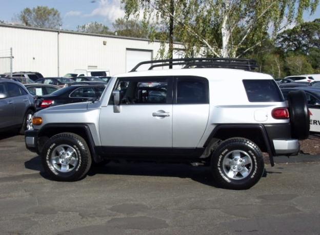 Toyota FJ Cruiser 2008 photo 3