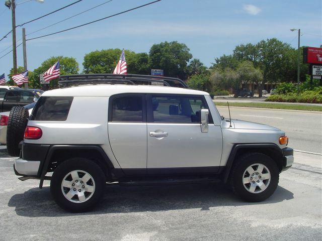 Toyota FJ Cruiser 2008 photo 18