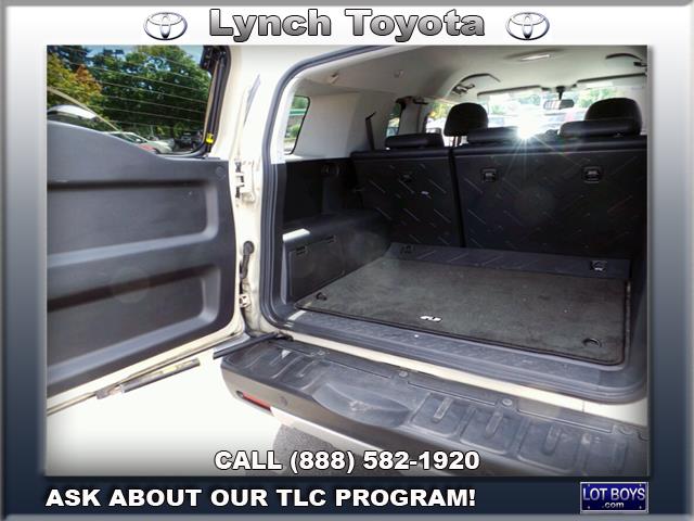 Toyota FJ Cruiser 2008 photo 1