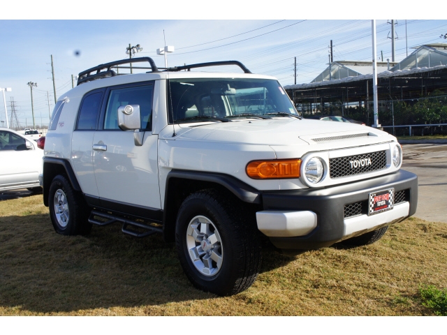 Toyota FJ Cruiser 2009 photo 1