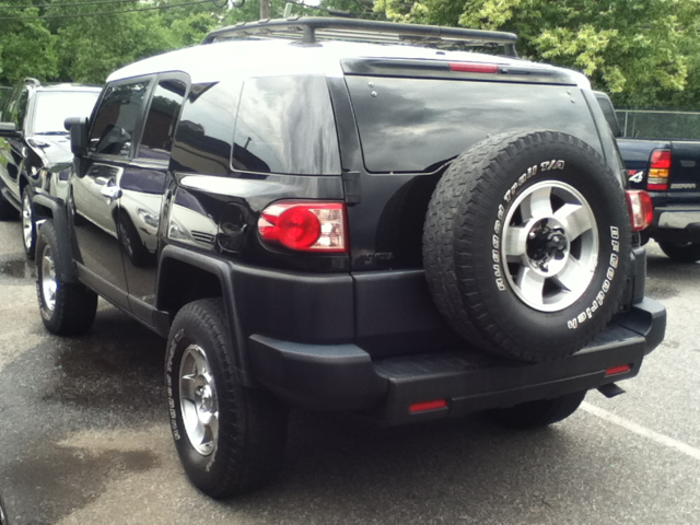 Toyota FJ Cruiser 2009 photo 1