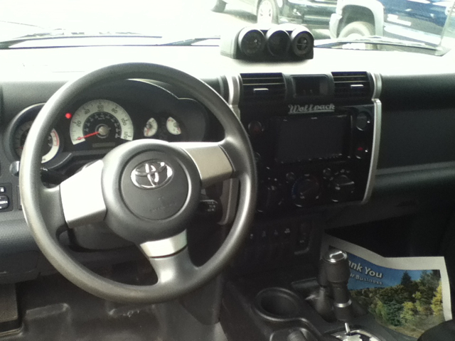 Toyota FJ Cruiser 2009 photo 4