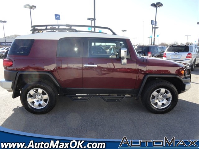 Toyota FJ Cruiser 2009 photo 1