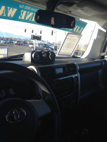 Toyota FJ Cruiser 2010 photo 3