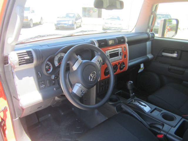 Toyota FJ Cruiser 2013 photo 3