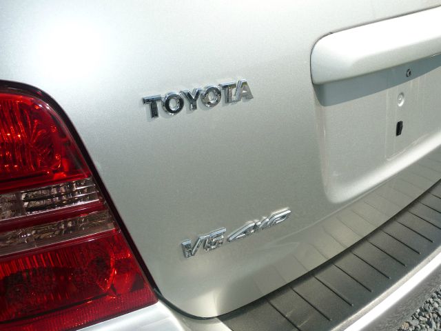 Toyota Highlander 2001 photo 9