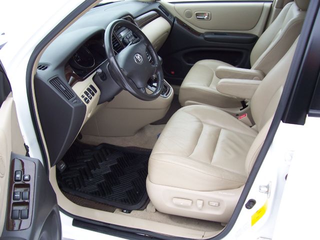 Toyota Highlander 2001 photo 1
