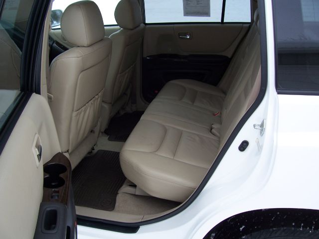 Toyota Highlander 2001 photo 4