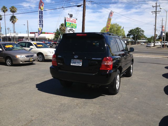 Toyota Highlander 2001 photo 1