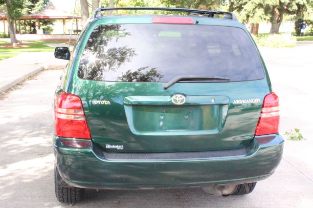 Toyota Highlander 2001 photo 1