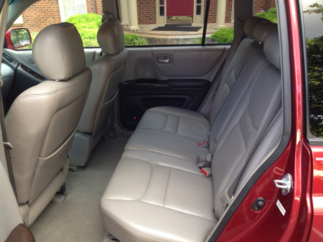 Toyota Highlander 2001 photo 12