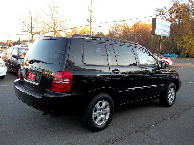 Toyota Highlander 2001 photo 1