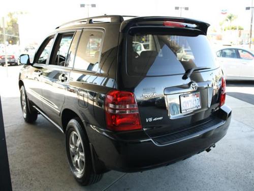 Toyota Highlander 2002 photo 1