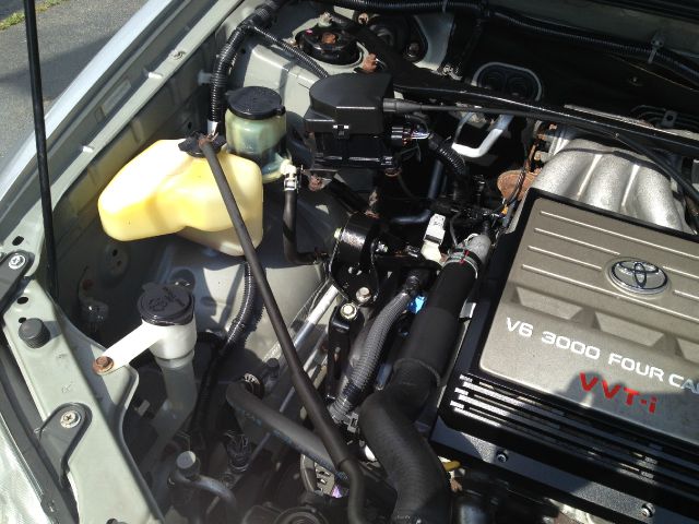 Toyota Highlander Xlt-fx4 SUV