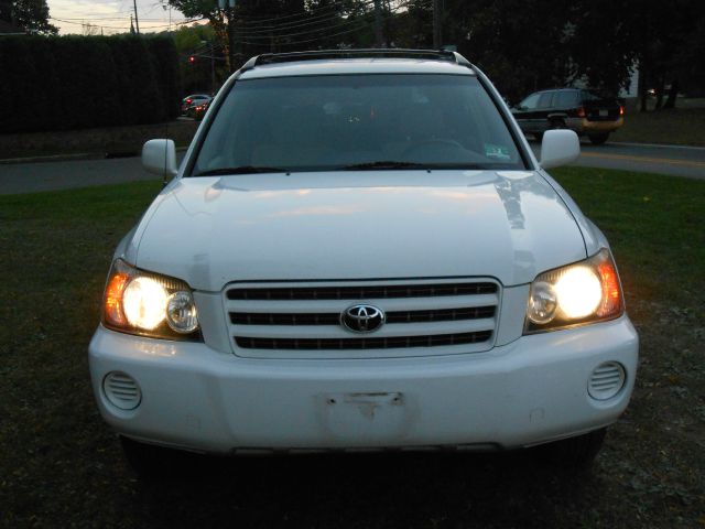 Toyota Highlander 2002 photo 4