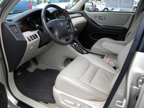 Toyota Highlander 2002 photo 1
