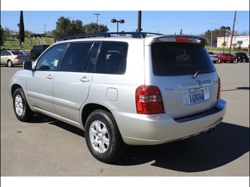 Toyota Highlander 2002 photo 2