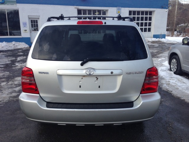 Toyota Highlander 2002 photo 1