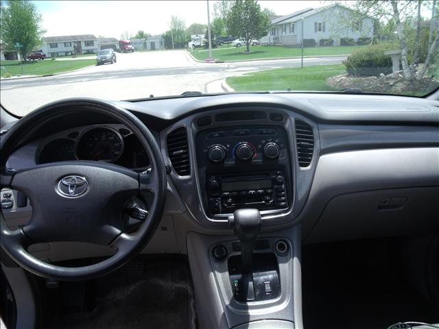 Toyota Highlander 2002 photo 3