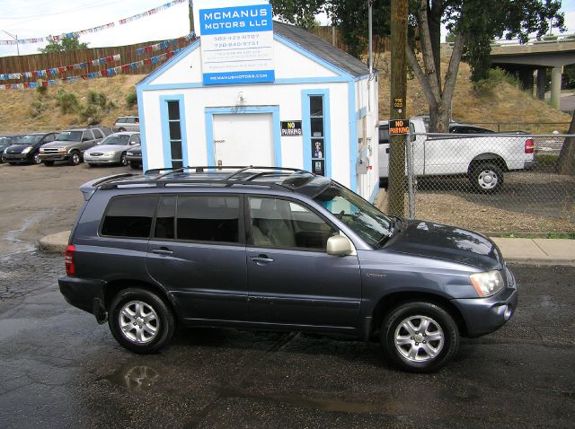 Toyota Highlander Base, AWD, Loaded, Clean SUV
